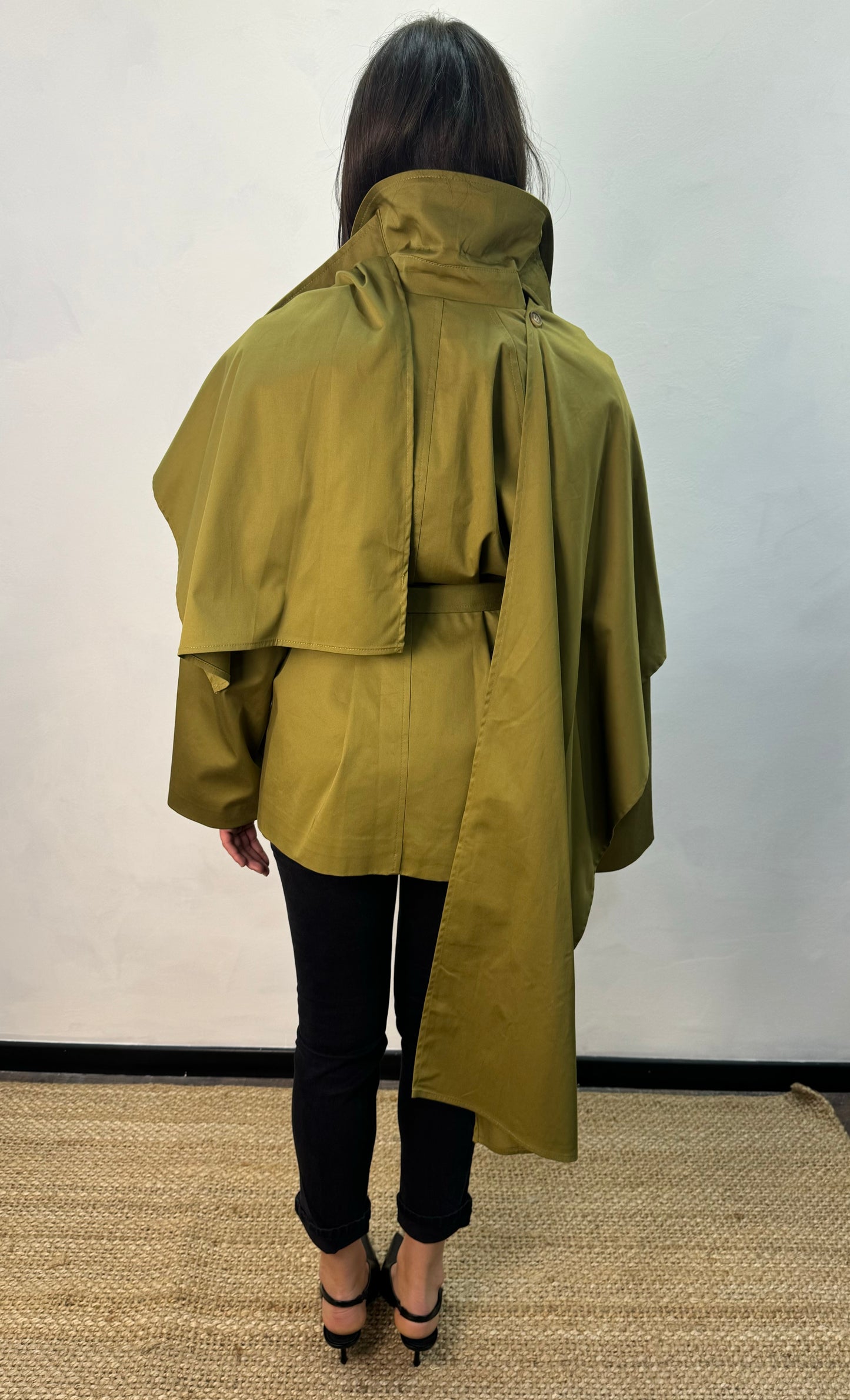 Trench Lumina