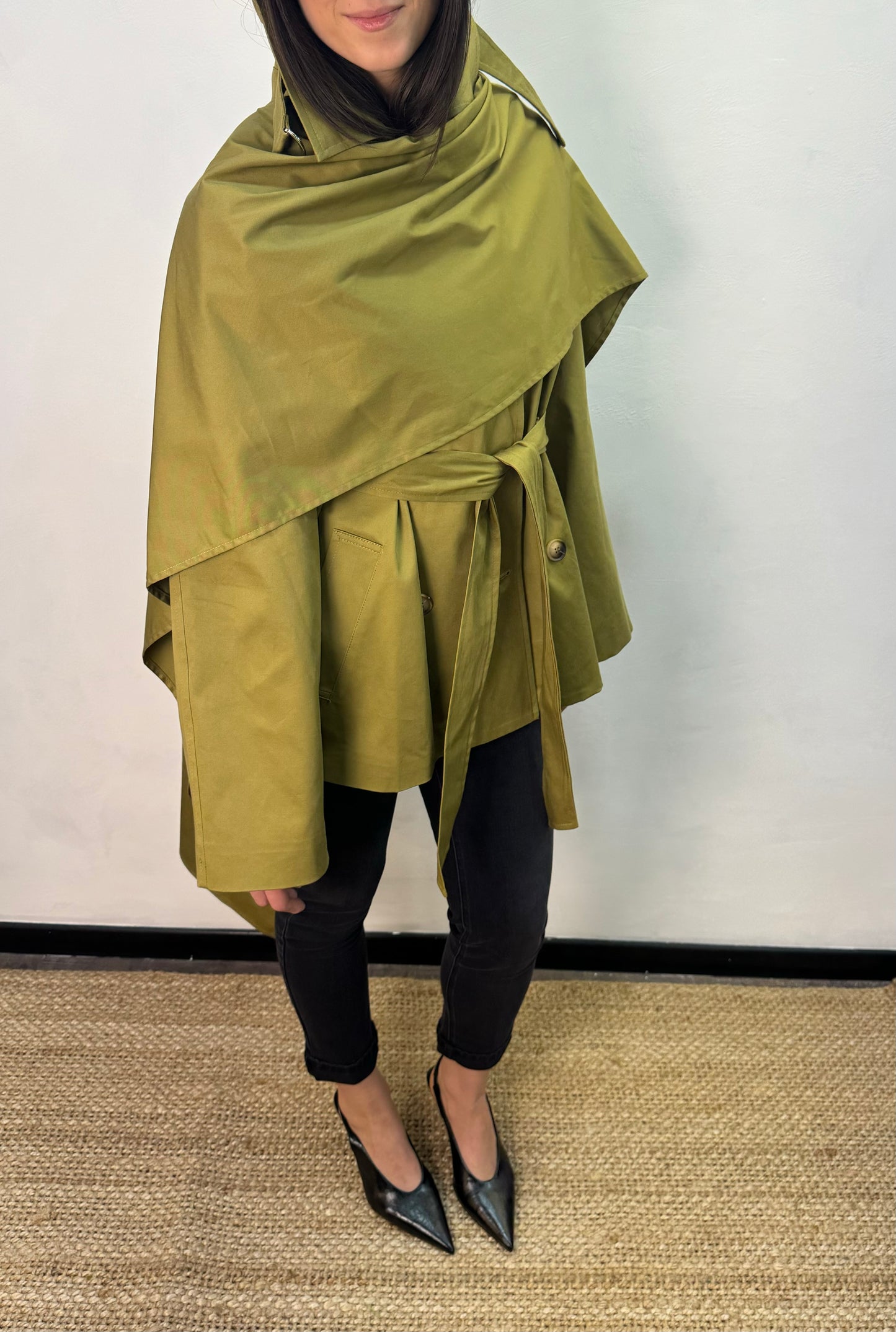 Trench Lumina