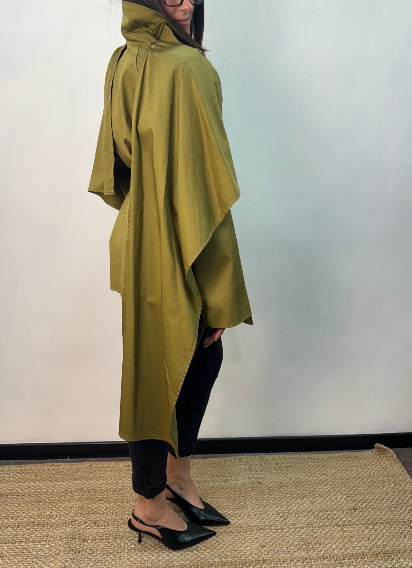 Trench Lumina