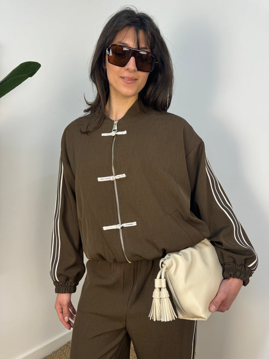 Bomber over con chiusura alamari eiki