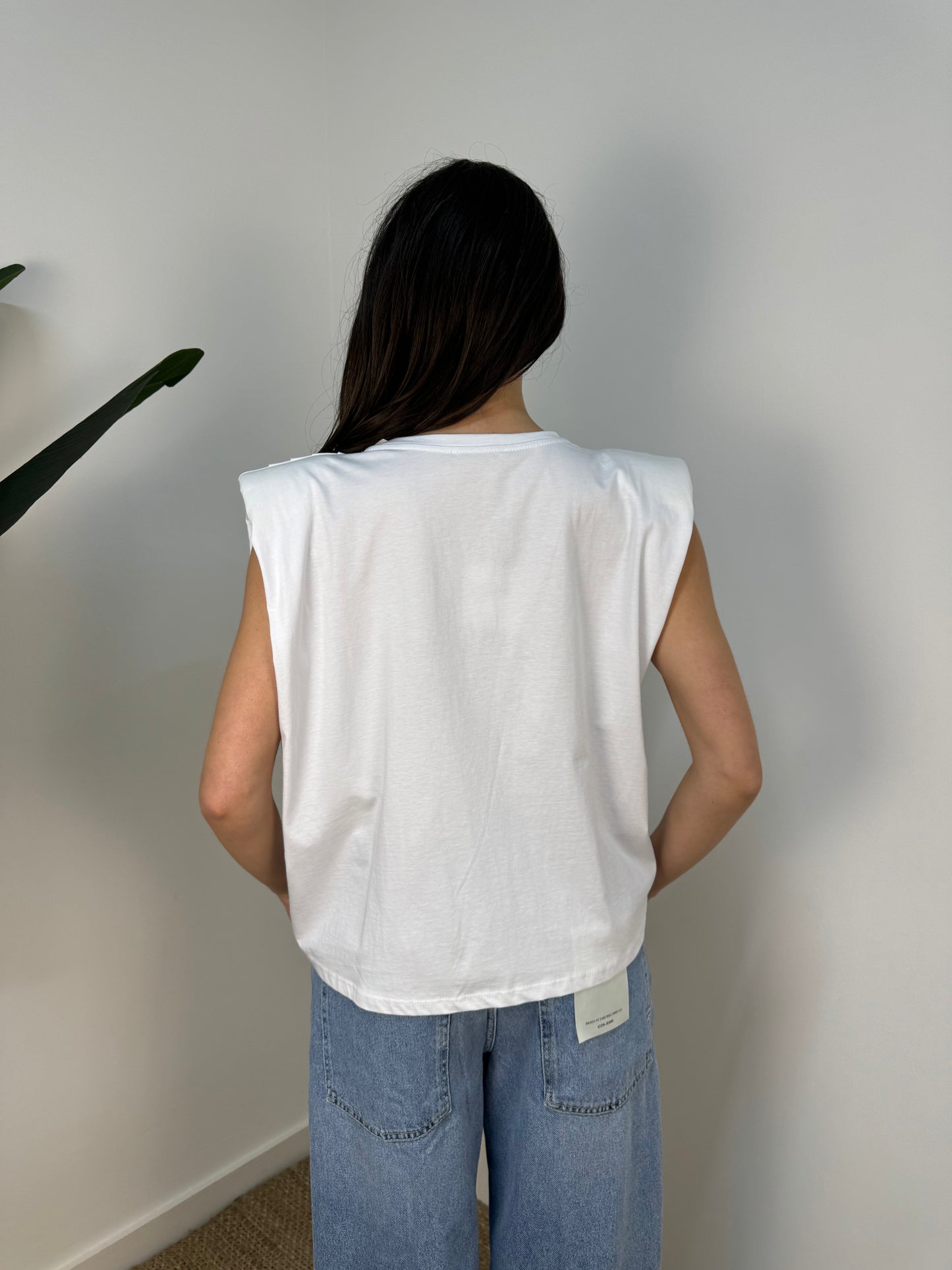 T-shirt con spalline Twoway