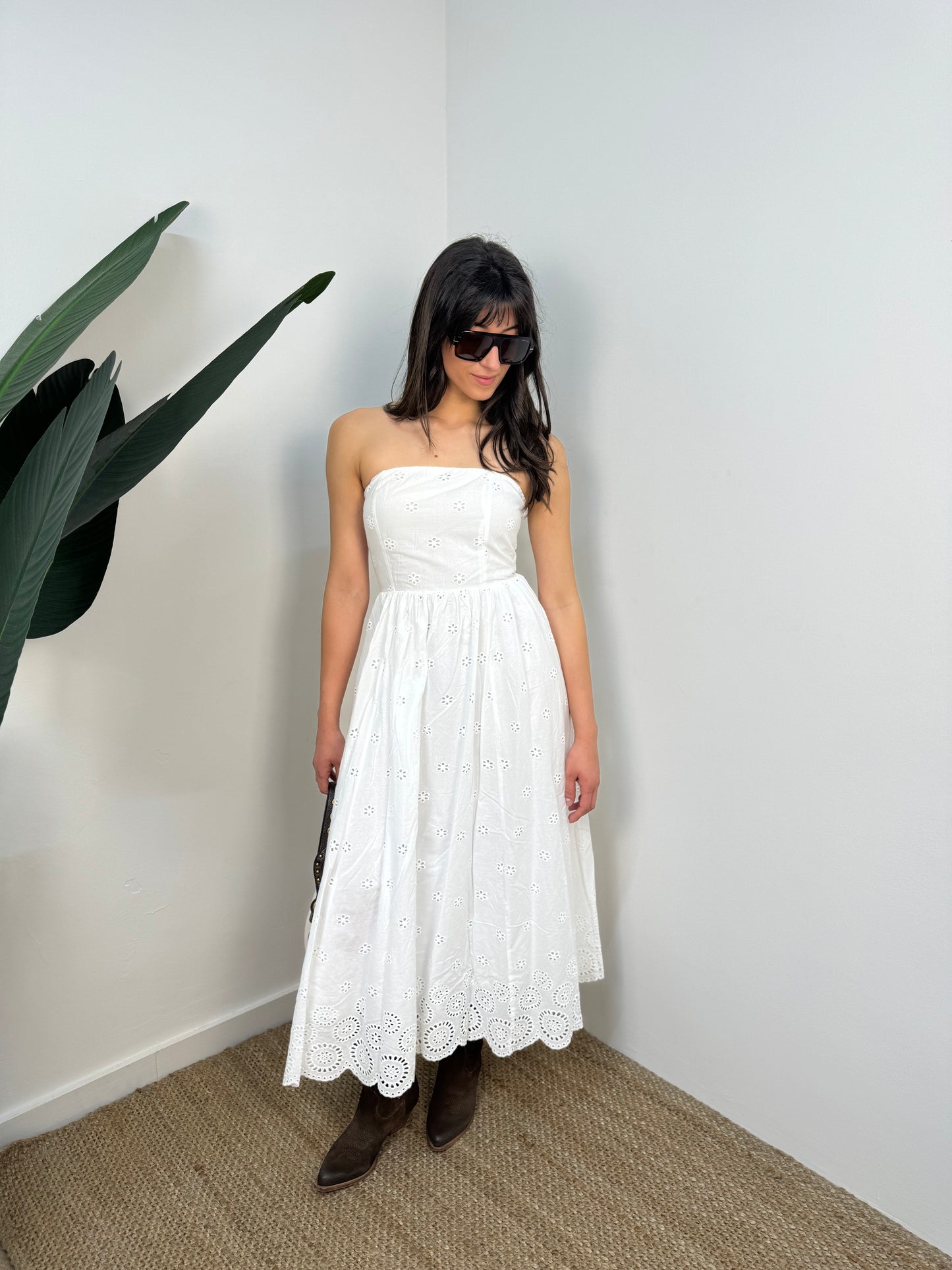 Vestito ricamato Glamorous