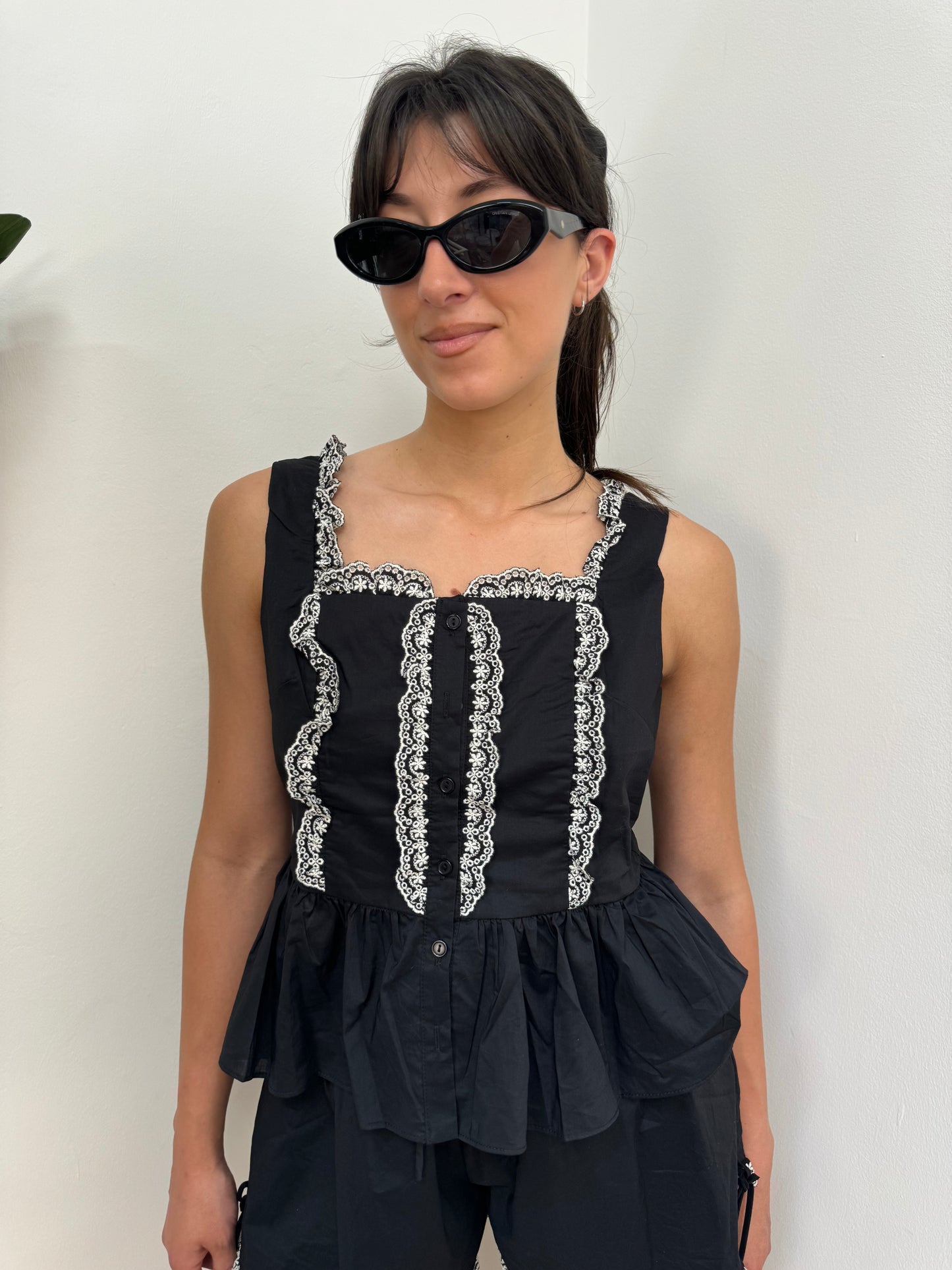 Top Glamorous